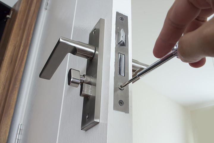 Our local locksmiths are able to repair and install door locks for properties in Farnborough and the local area.